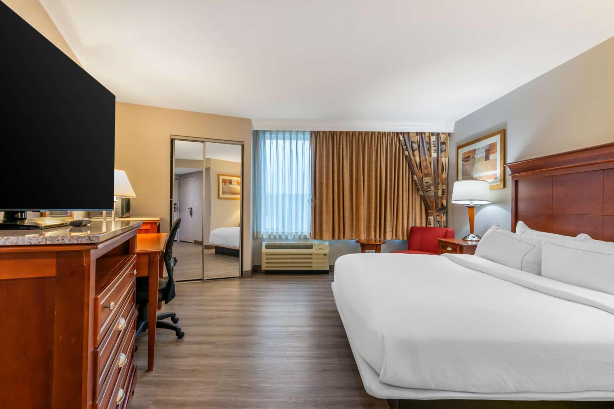 Doubletree By Hilton Jefferson City Extérieur photo