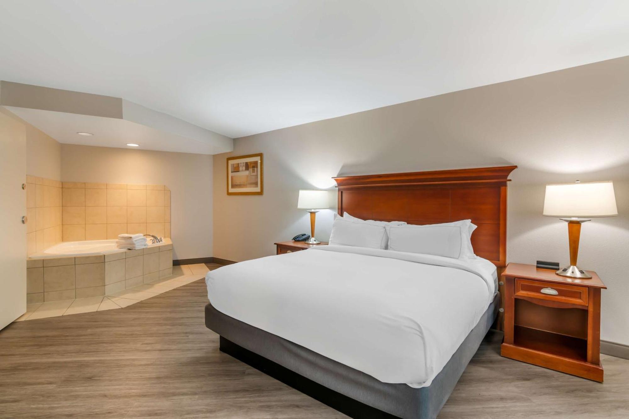 Doubletree By Hilton Jefferson City Extérieur photo