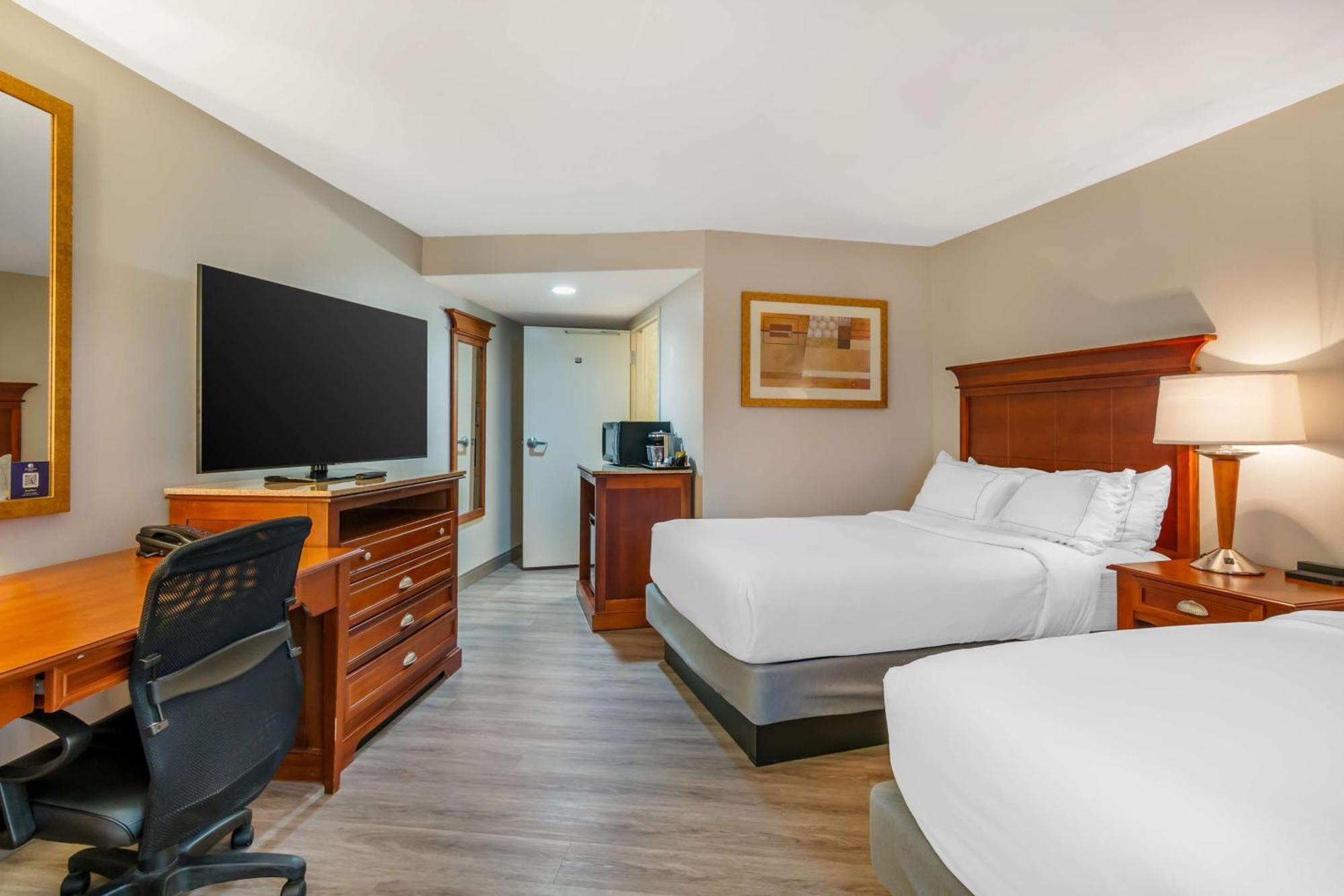 Doubletree By Hilton Jefferson City Extérieur photo