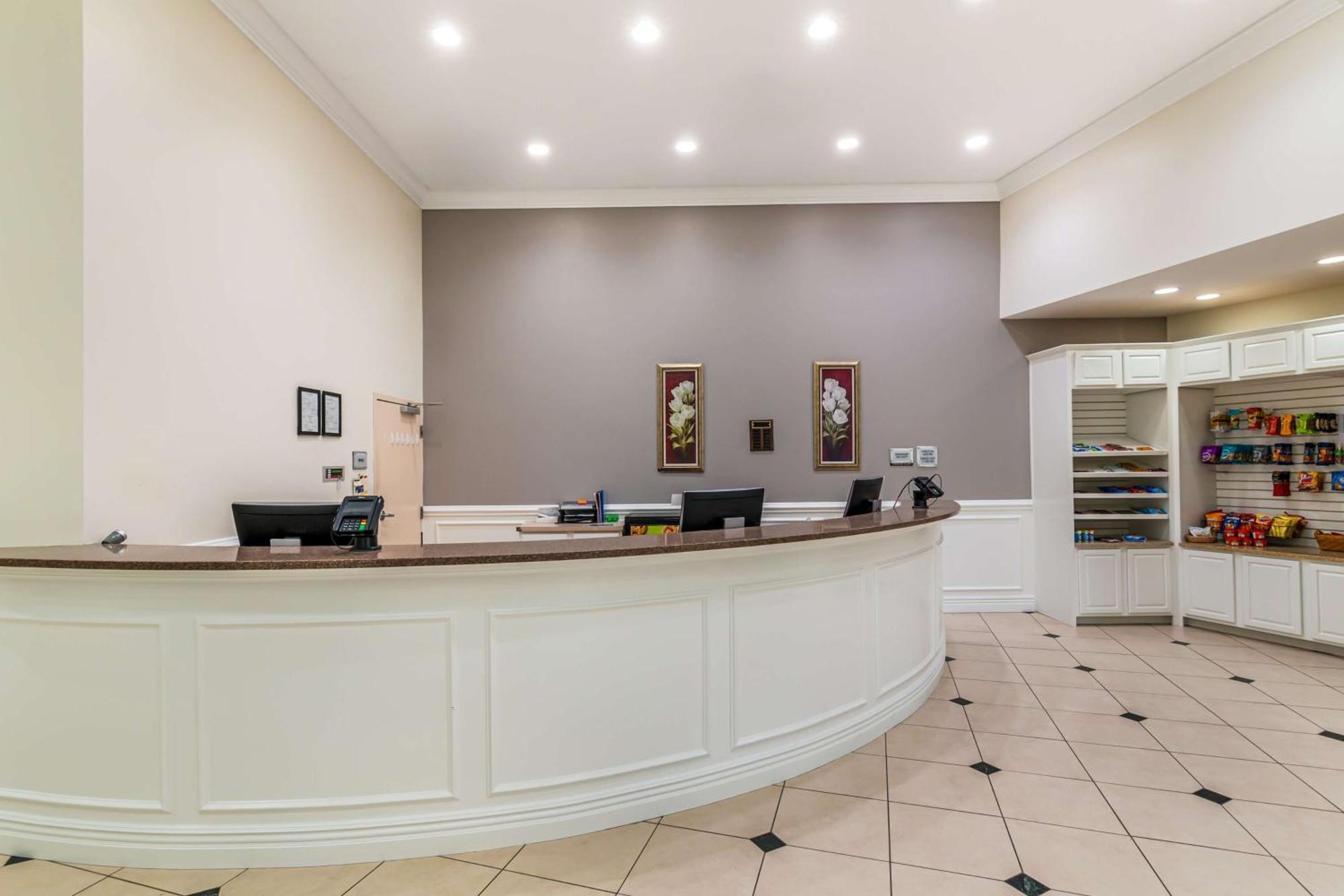 Doubletree By Hilton Jefferson City Extérieur photo